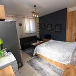 Nest Apartment