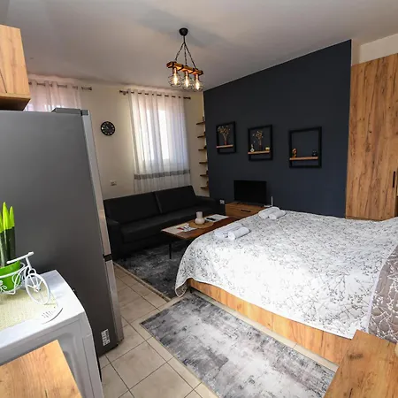 Nest Apartment