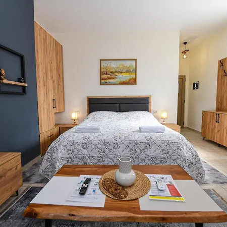 Nest Apartment